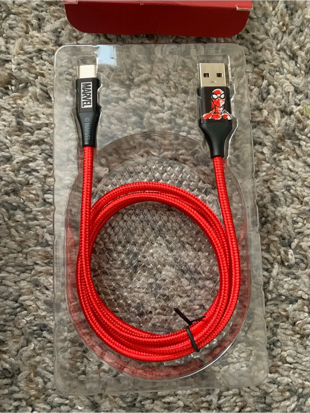 Marvel Spider-Man USB Type-C Cable in Black & Red